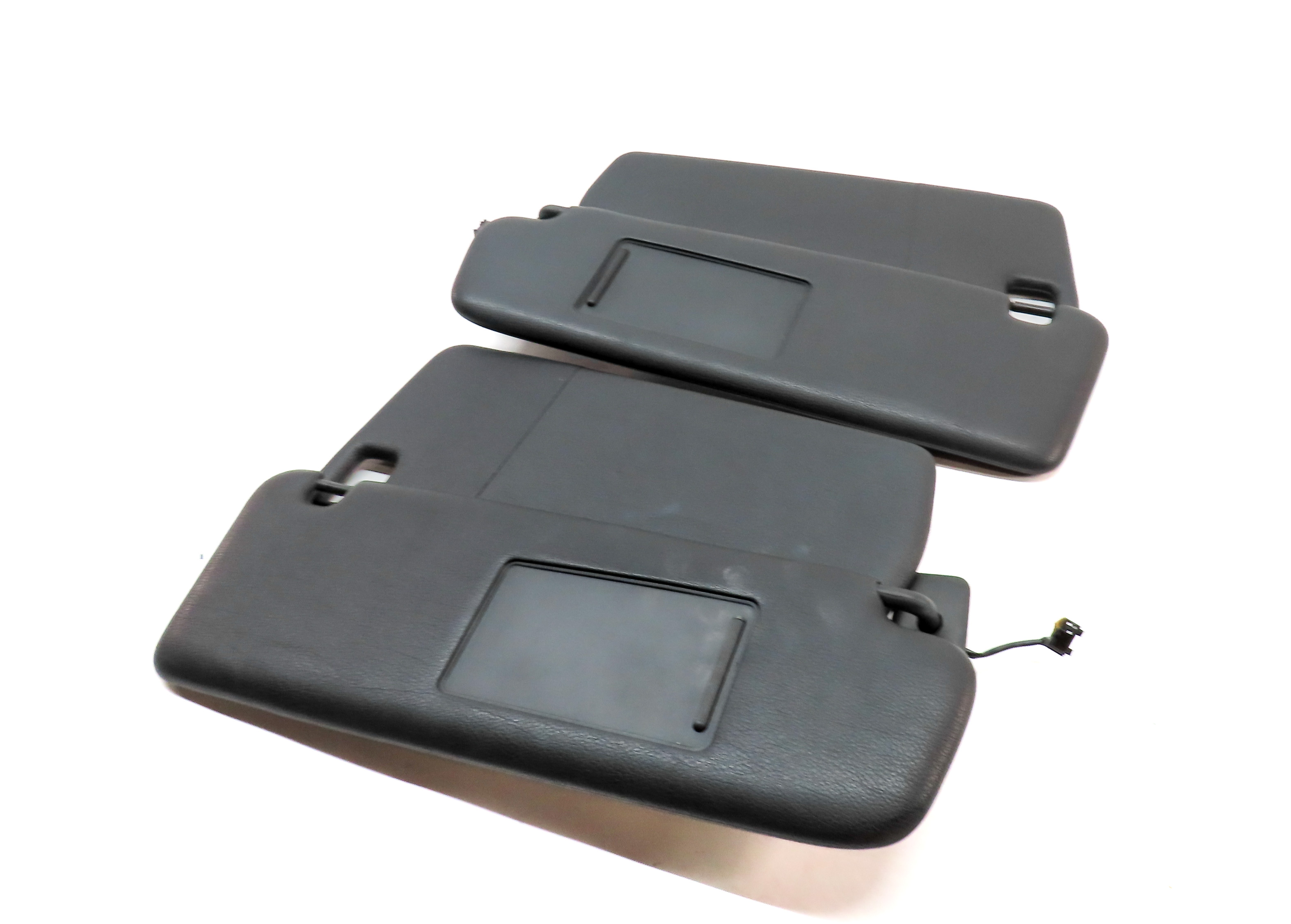 2006-2010 PORSCHE CAYENNE (955 957) FRONT LEFT & RIGHT SUNVISOR SET (Black) — exact item pictured
